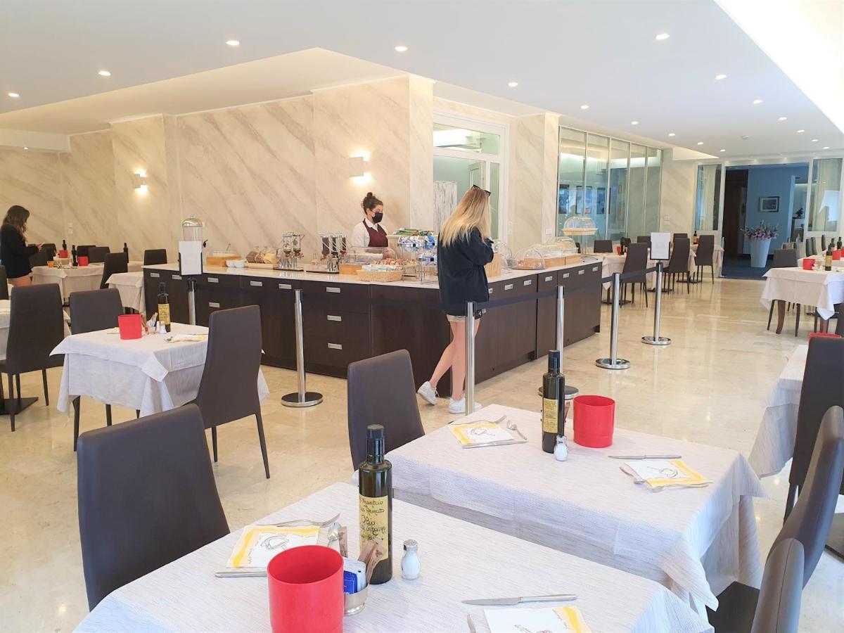 Hotel Curtis Centrale Αλάσιο Εξωτερικό φωτογραφία