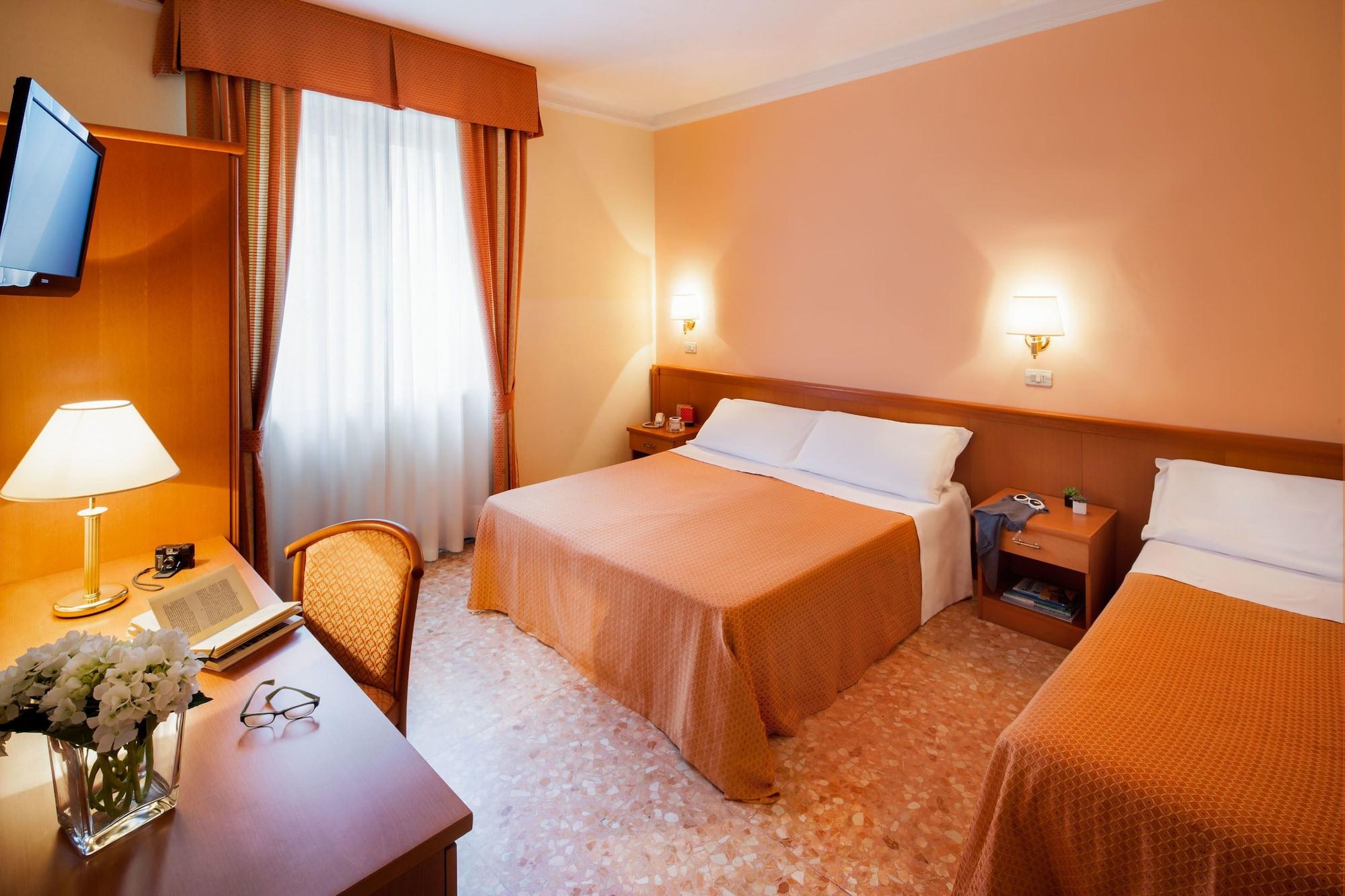 Hotel Curtis Centrale Αλάσιο Εξωτερικό φωτογραφία